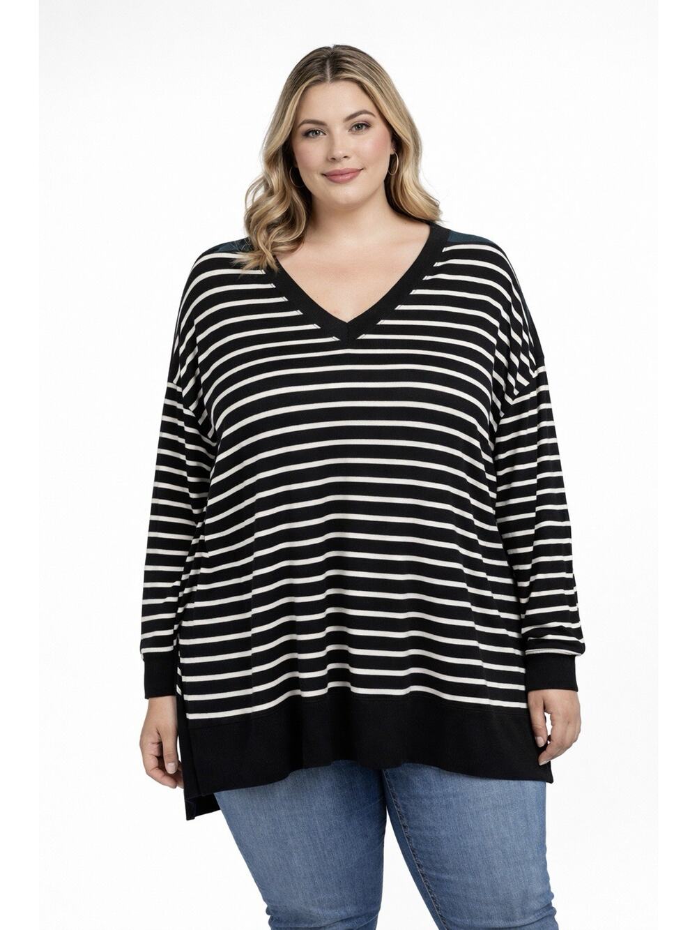 Chicos Zenergy Black White Striped Sweatshirt Womens 3 US XL